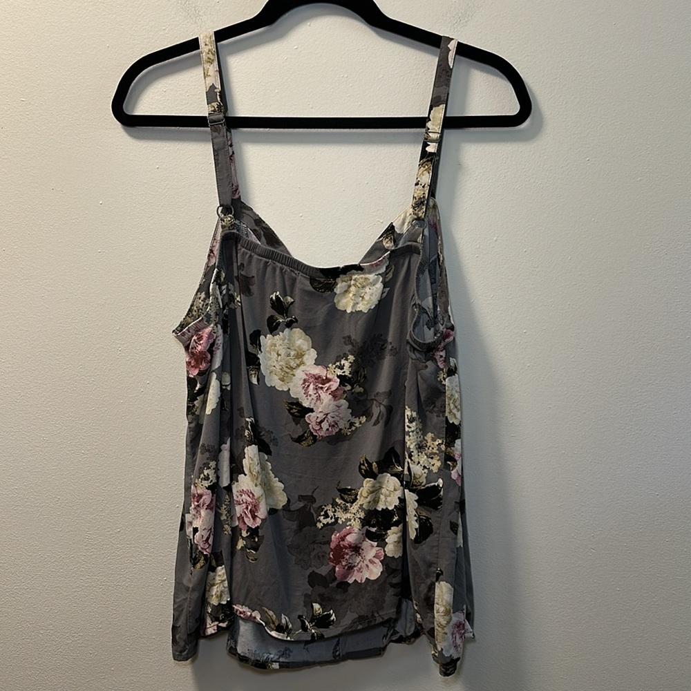 Torrid Women’s Gray Floral Fit & Flare Cami Tank Top Sz 2 - Picture 5 of 5